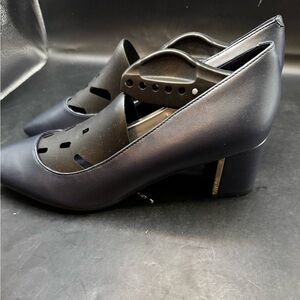 Calvin Klein Block Heel Pointy Toe Navy Blue Women’s Size 9.5  Classy  Academia